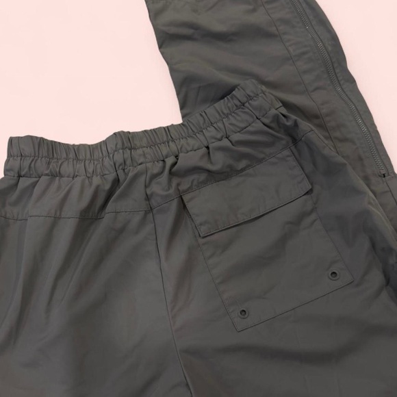 ALO Yoga track pants - Picture 5 of 8